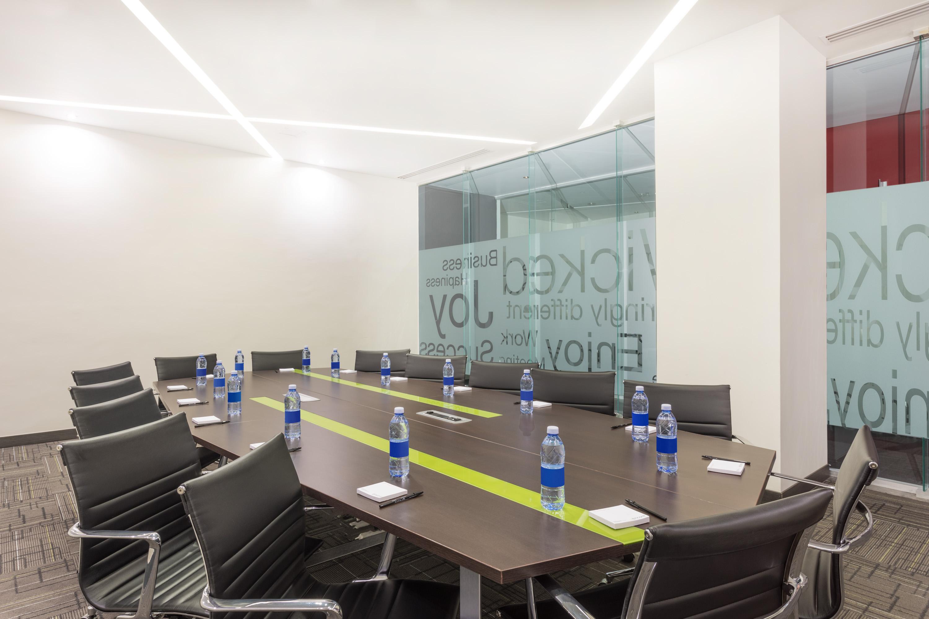 Ramada Encore By Wyndham Queretaro Exterior photo
